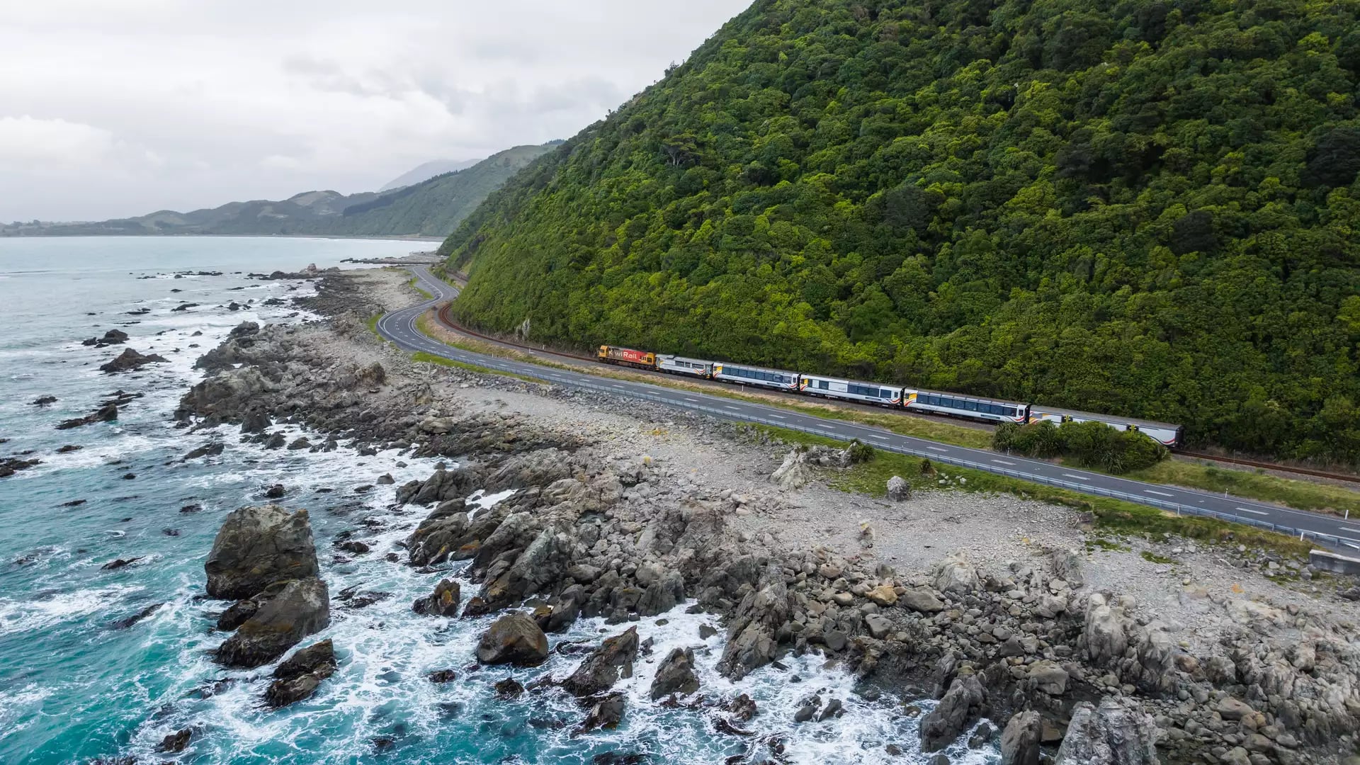 399532-coastal-pacific-train.jpg